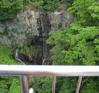 なかなか珍しい水量の袋田の滝